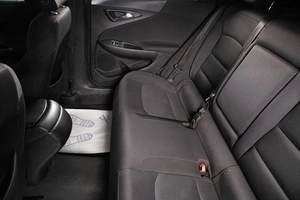 Седан Chevrolet Malibu 2017 года, 1269000 рублей, Сургут