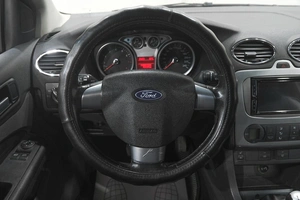 Хетчбэк Ford Focus 2006 года, 499000 рублей, Новокузнецк