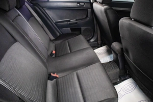 Седан Mitsubishi Lancer 2012 года, 899000 рублей, Сургут