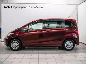Минивэн Honda Freed 2009 года, 870000 рублей, Красноярск