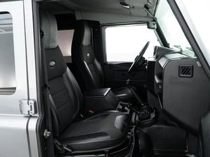 Внедорожник Land Rover Defender 2013 года, 3699077 рублей, Москва