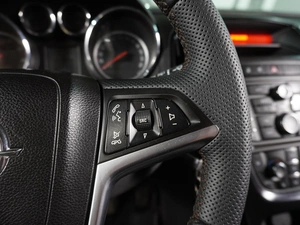 Хетчбэк Opel Astra 2011 года, 549000 рублей, Воронеж