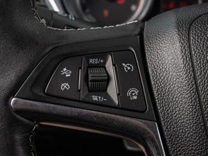 Внедорожник Opel Mokka 2014 года, 950000 рублей, Краснодар