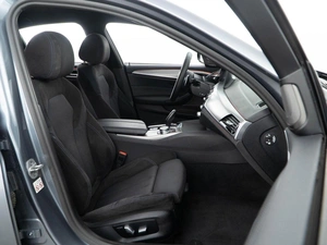 Седан BMW 5 серия 2020 года, 3499999 рублей, Москва