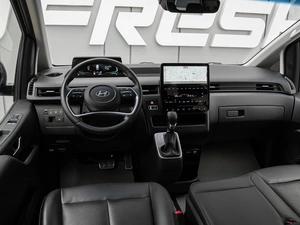 Минивэн Hyundai Staria 2024 года, 5690000 рублей, Краснодар