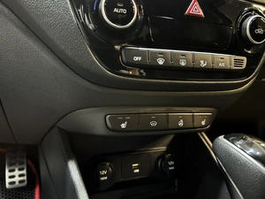 Седан Hyundai Solaris 2021 года, 1327000 рублей, Красноярск