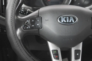 Внедорожник Kia Sportage 2015 года, 1499000 рублей, Кемерово