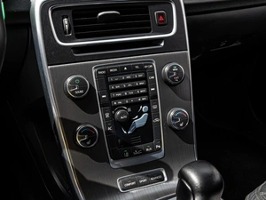 Седан Volvo S60 2011 года, 1375000 рублей, Краснодар