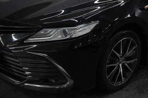 Седан Toyota Camry 2022 года, 2850000 рублей, Омск