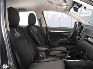 Внедорожник Mitsubishi Outlander 2019 года, 1893000 рублей, Омск