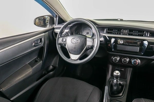 Седан Toyota Corolla 2014 года, 1219000 рублей, Пермь