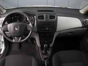Хетчбэк Renault Sandero 2015 года, 760000 рублей, Омск