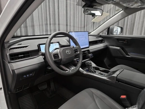 Внедорожник Toyota RAV4 2026 года, 3999000 рублей, Красноярск