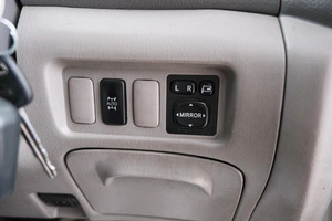 Минивэн Toyota Estima 2002 года, 959000 рублей, Красноярск