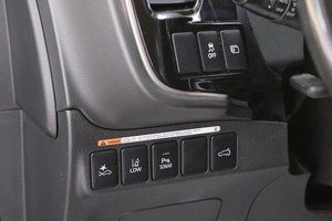 Внедорожник Mitsubishi Outlander 2018 года, 3249000 рублей, Омск