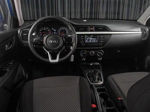 Хетчбэк Kia Rio X-Line 2019 года, 1619000 рублей, Тюмень