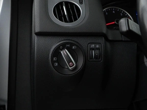 Внедорожник Volkswagen Tiguan 2015 года, 1498888 рублей, Москва