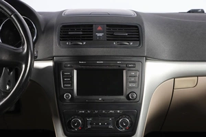 Внедорожник Skoda Yeti 2012 года, 999000 рублей, Новосибирск