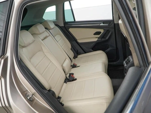 Внедорожник Volkswagen Tiguan 2017 года, 2490750 рублей, Москва