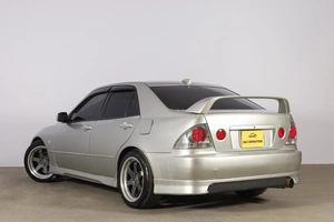 Седан Toyota Altezza 2002 года, 779000 рублей, Новосибирск
