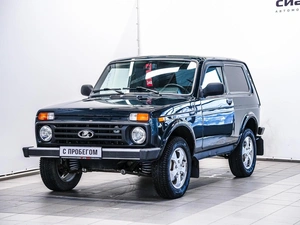 Внедорожник ВАЗ (LADA) 4x4 (Нива) 2018 года, 665000 рублей, Красноярск