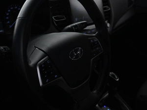 Седан Hyundai Solaris 2020 года, 1599444 рублей, Москва