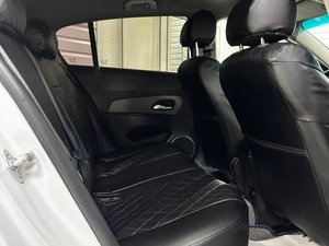 Хетчбэк Chevrolet Cruze 2013 года, 650000 рублей, Ачинск