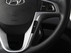 Хетчбэк Hyundai Solaris 2013 года, 915777 рублей, Омск