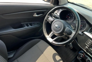 Седан Kia Rio 2019 года, 1325000 рублей, Солонцы