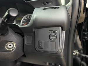 Минивэн Toyota Wish 2011 года, 1199000 рублей, Красноярск