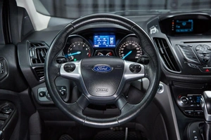 Внедорожник Ford Kuga 2016 года, 1349000 рублей, Красноярск