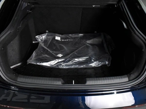 Лифтбек Changan UNI-V 2023 года, 2478000 рублей, Воронеж