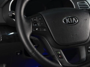 Внедорожник Kia Sorento 2013 года, 1880000 рублей, Омск