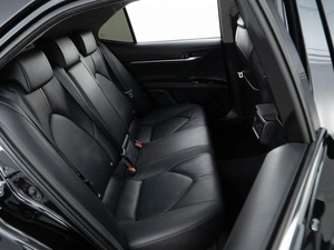 Седан Toyota Camry 2019 года, 3089444 рублей, Москва