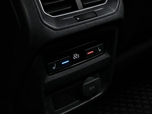 Внедорожник Volkswagen Tiguan 2017 года, 2400000 рублей, Волгоград