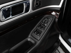 Внедорожник Ford Explorer 2013 года, 1777000 рублей, Тюмень