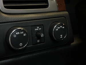 Внедорожник Chevrolet Tahoe 2013 года, 2287000 рублей, Красноярск