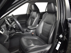 Внедорожник Toyota RAV4 2019 года, 3762900 рублей, Казань