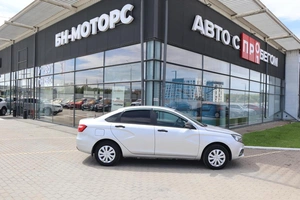 Седан ВАЗ (LADA) Vesta 2019 года, 940000 рублей, Мирное
