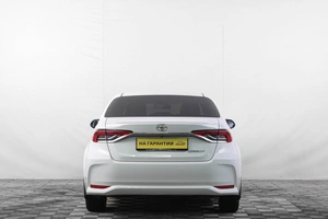 Седан Toyota Corolla 2022 года, 2329000 рублей, Кемерово