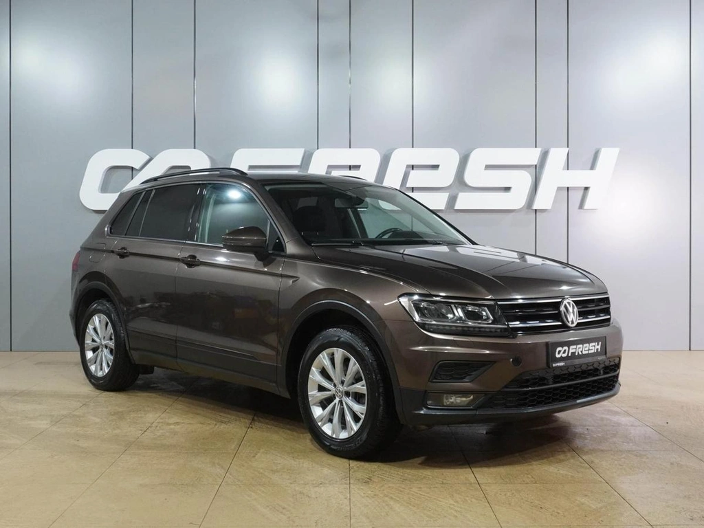 Внедорожник Volkswagen Tiguan 2019 года, 1899000 рублей, Воронеж