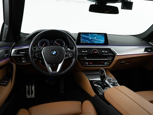 Седан BMW 5 серия 2018 года, 4088444 рублей, Москва