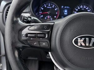 Седан Kia Rio 2018 года, 1335000 рублей, Орёл