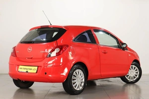 Хетчбэк Opel Corsa 2008 года, 429000 рублей, Челябинск