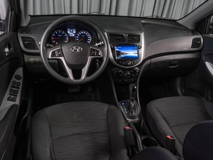 Седан Hyundai Solaris 2016 года, 1299000 рублей, Тюмень