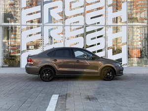 Седан Volkswagen Polo 2016 года, 860000 рублей, Ставрополь