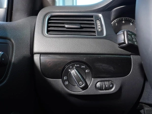 Седан Volkswagen Jetta 2011 года, 848000 рублей, Тверь