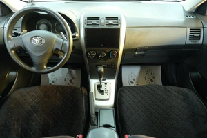 Седан Toyota Corolla 2008 года, 1049000 рублей, Омск