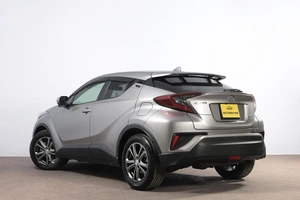 Внедорожник Toyota C-HR 2018 года, 1859000 рублей, Новосибирск