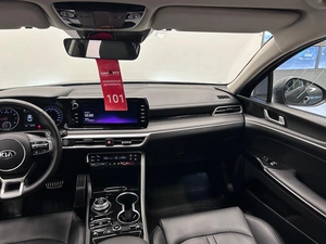 Седан Kia K5 2019 года, 2499000 рублей, Красноярск